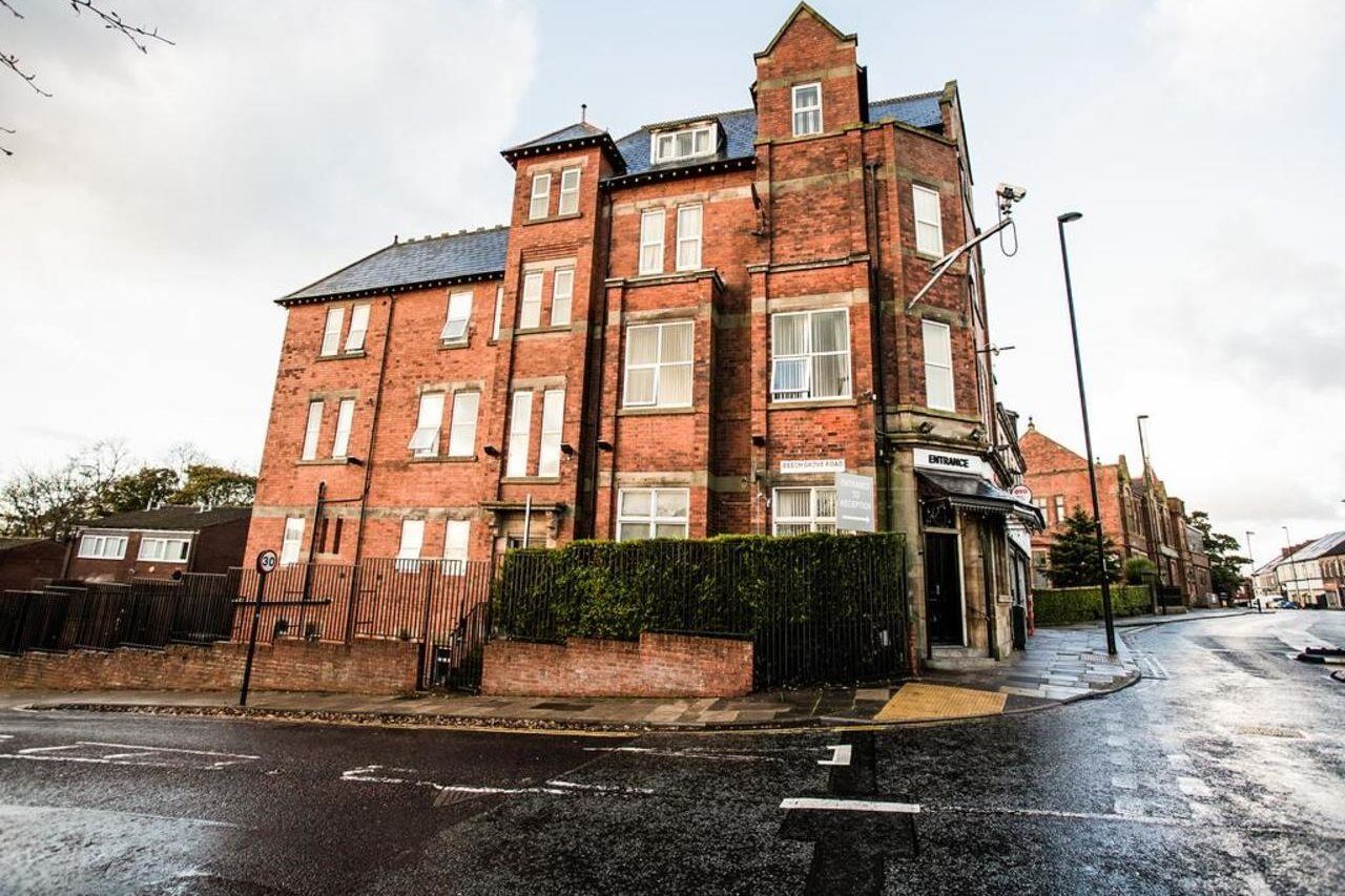 Newcastle West Hotel & Bar Exterior foto